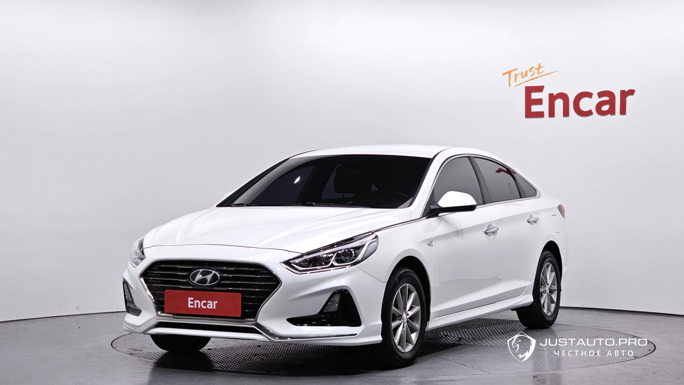 Автомобиль Hyundai Sonata
