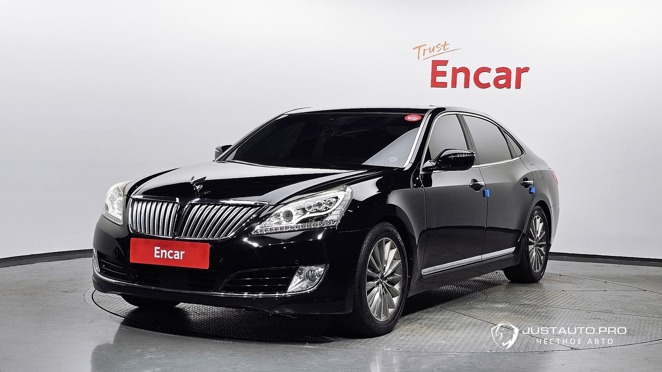 Автомобиль Hyundai Equus