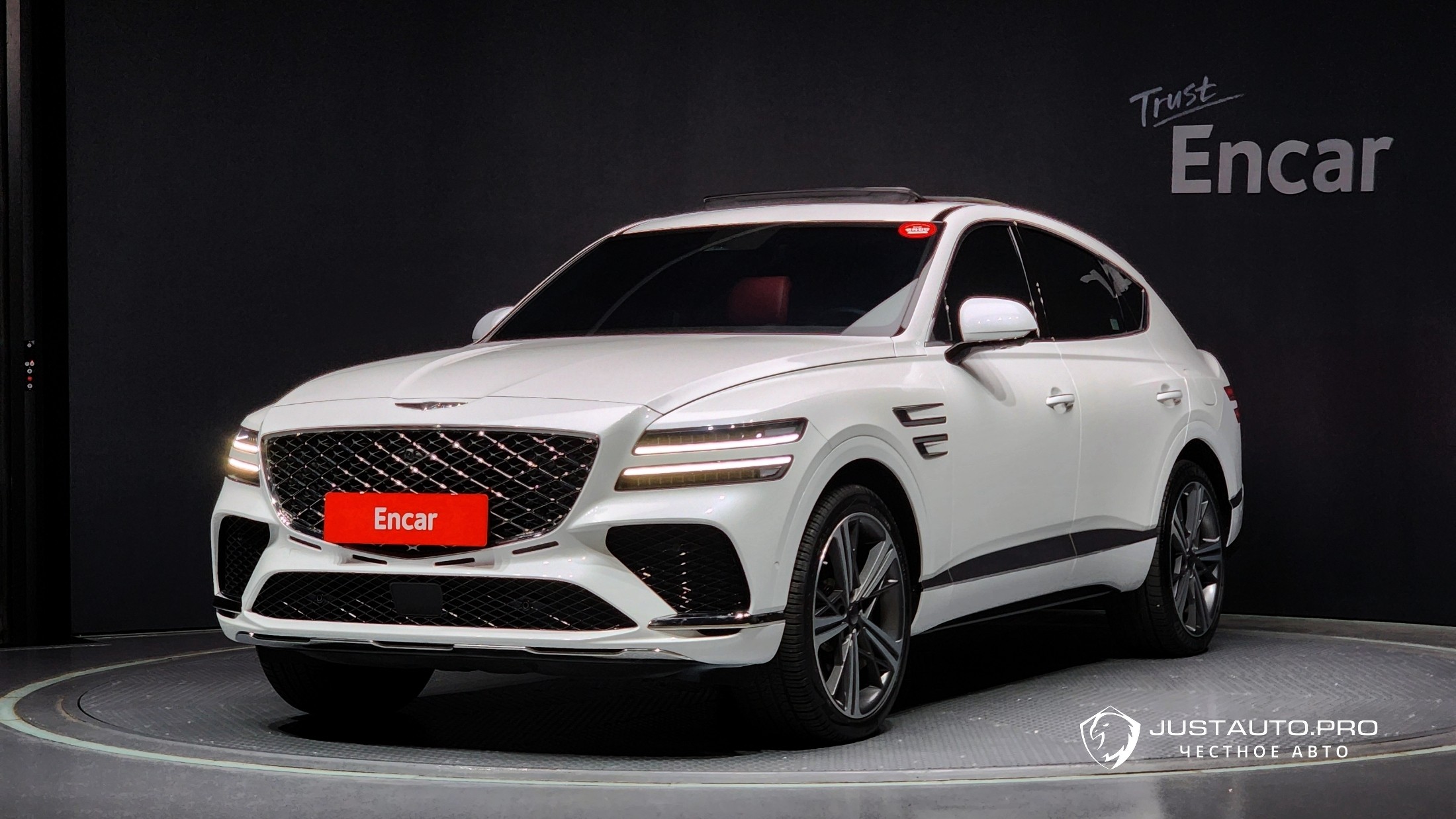 Автомобиль Genesis GV80