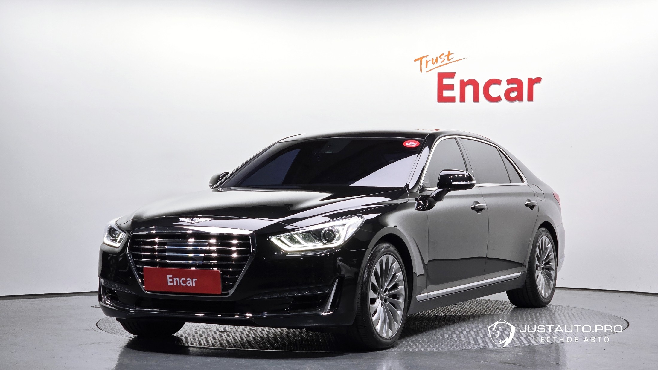 Автомобиль Genesis EQ900