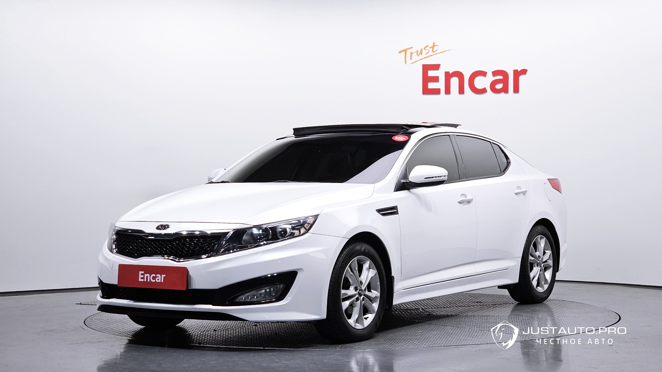 Автомобиль Kia K5