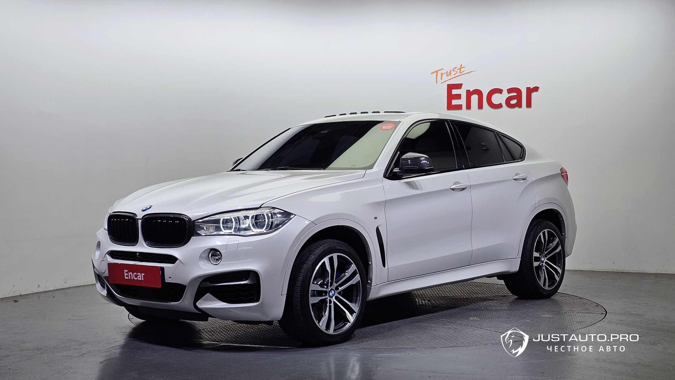 Автомобиль BMW X6