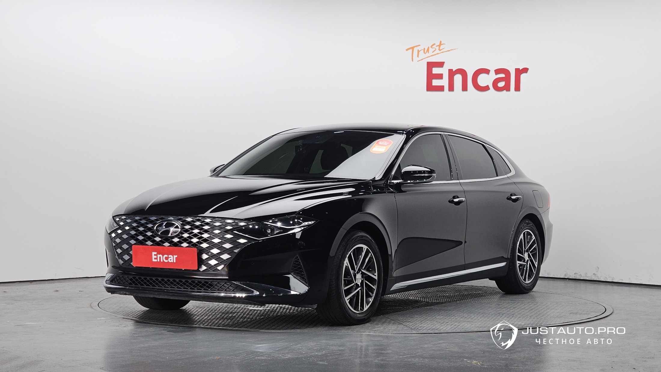 Автомобиль Hyundai Grandeur