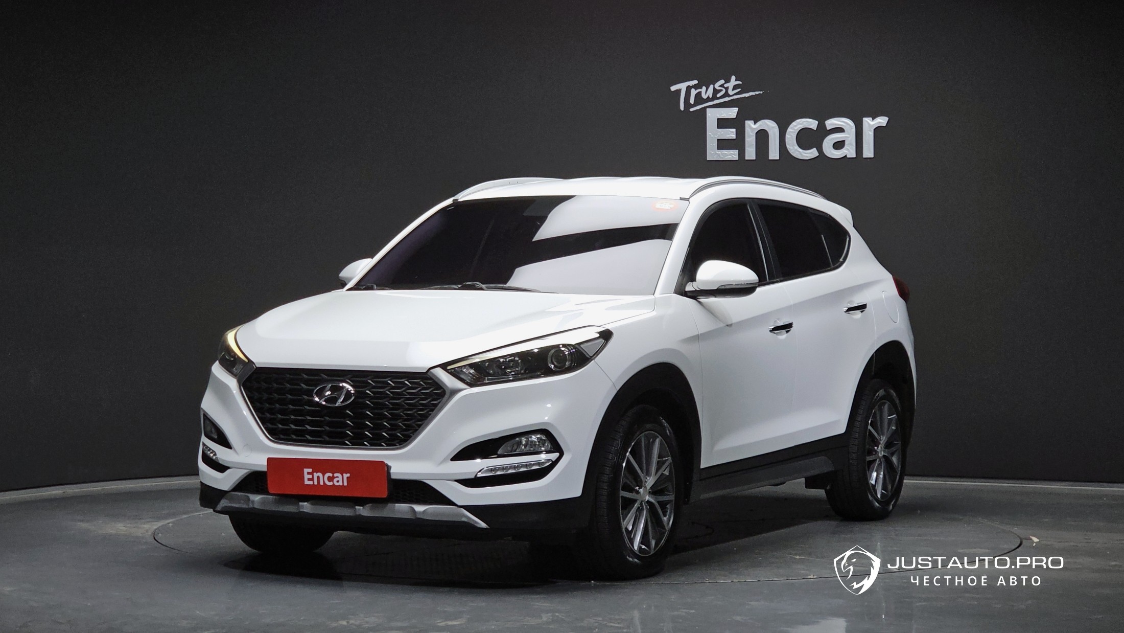Автомобиль Hyundai Tucson