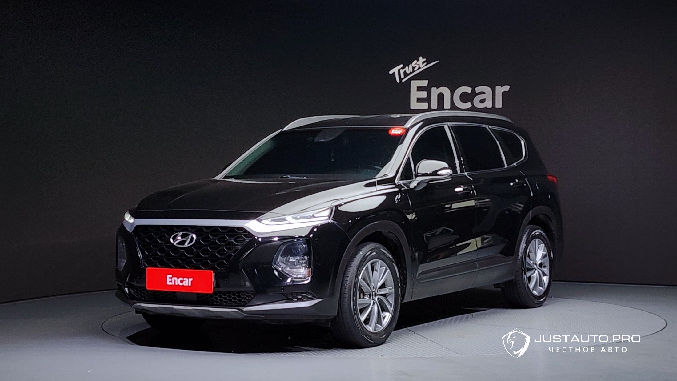 Автомобиль Hyundai Santafe