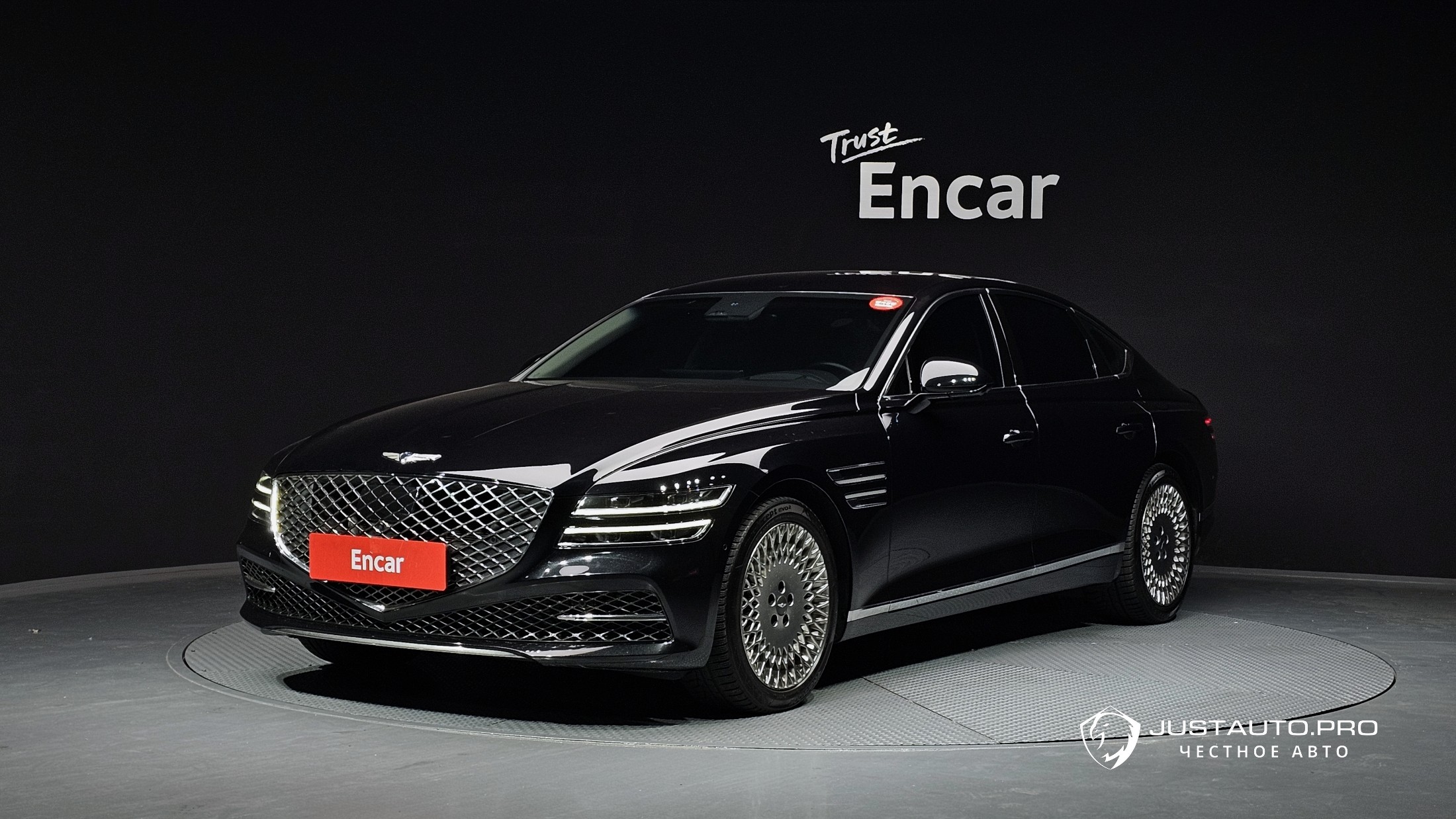Автомобиль Genesis G80