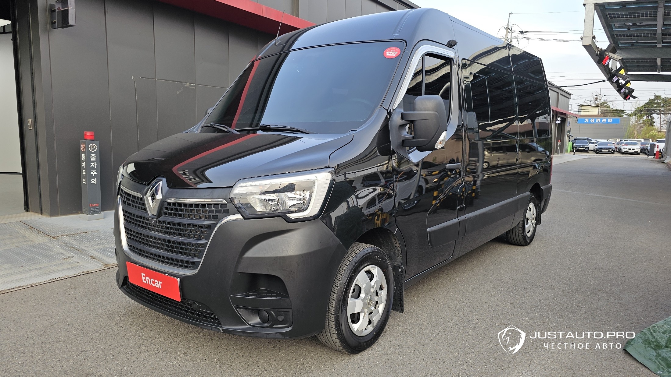 Автомобиль Renault-KoreaSamsung Master
