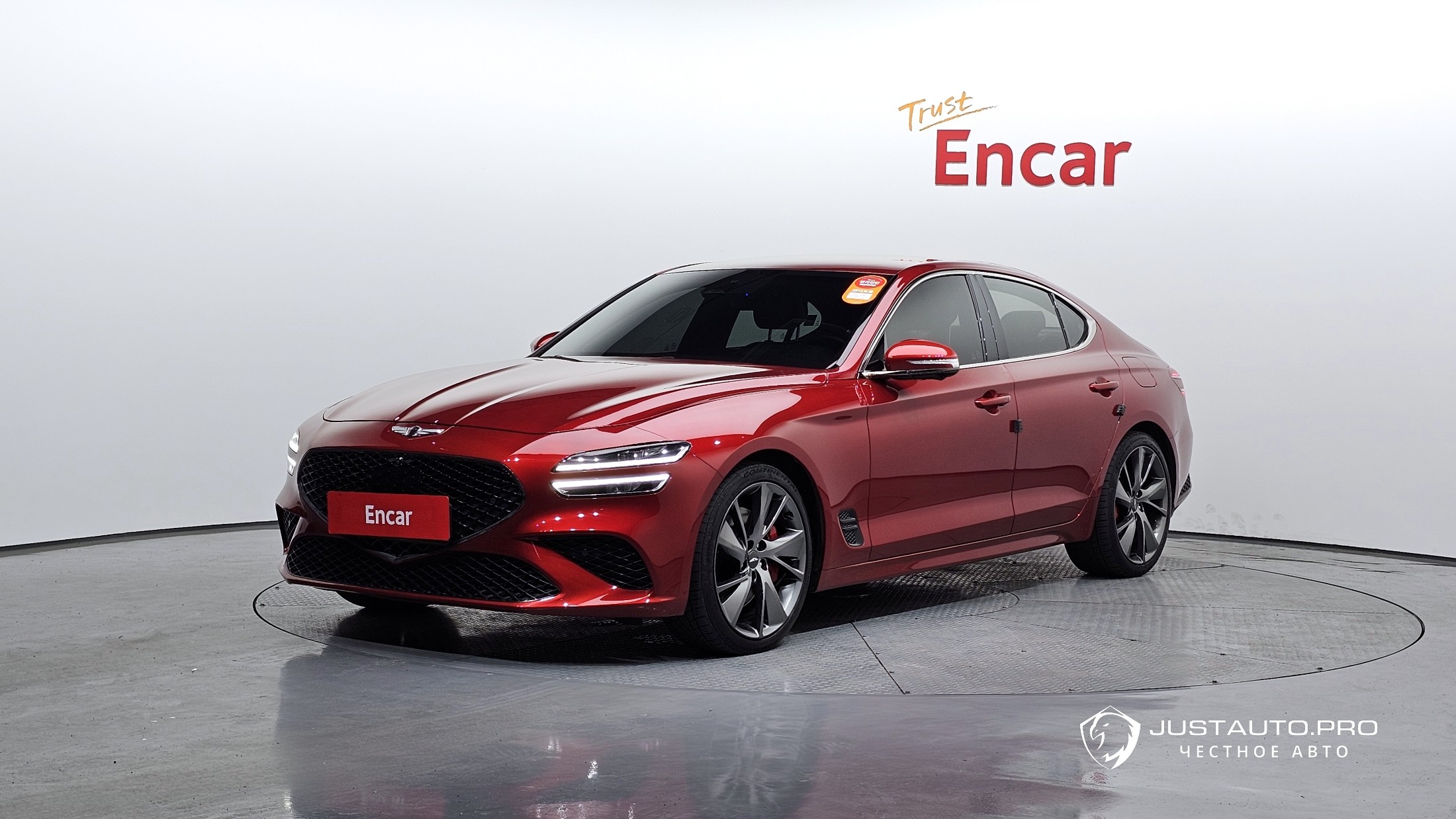 Автомобиль Genesis G70