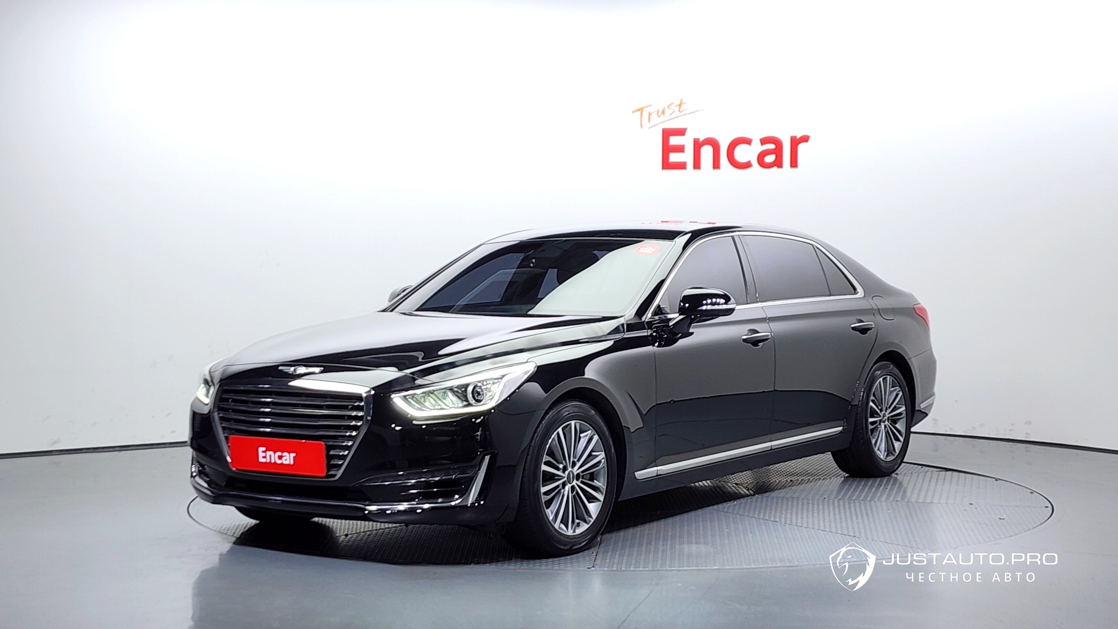 Автомобиль Genesis EQ900