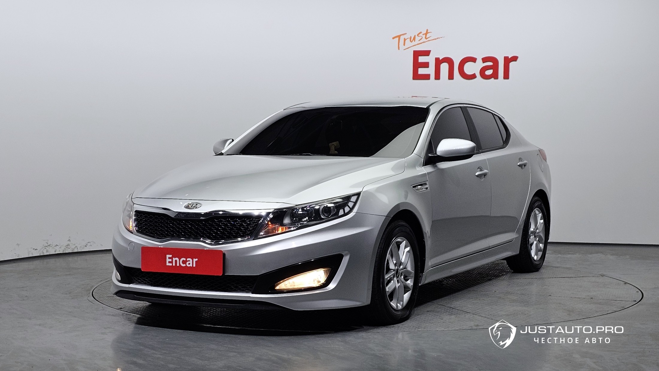 Автомобиль Kia K5