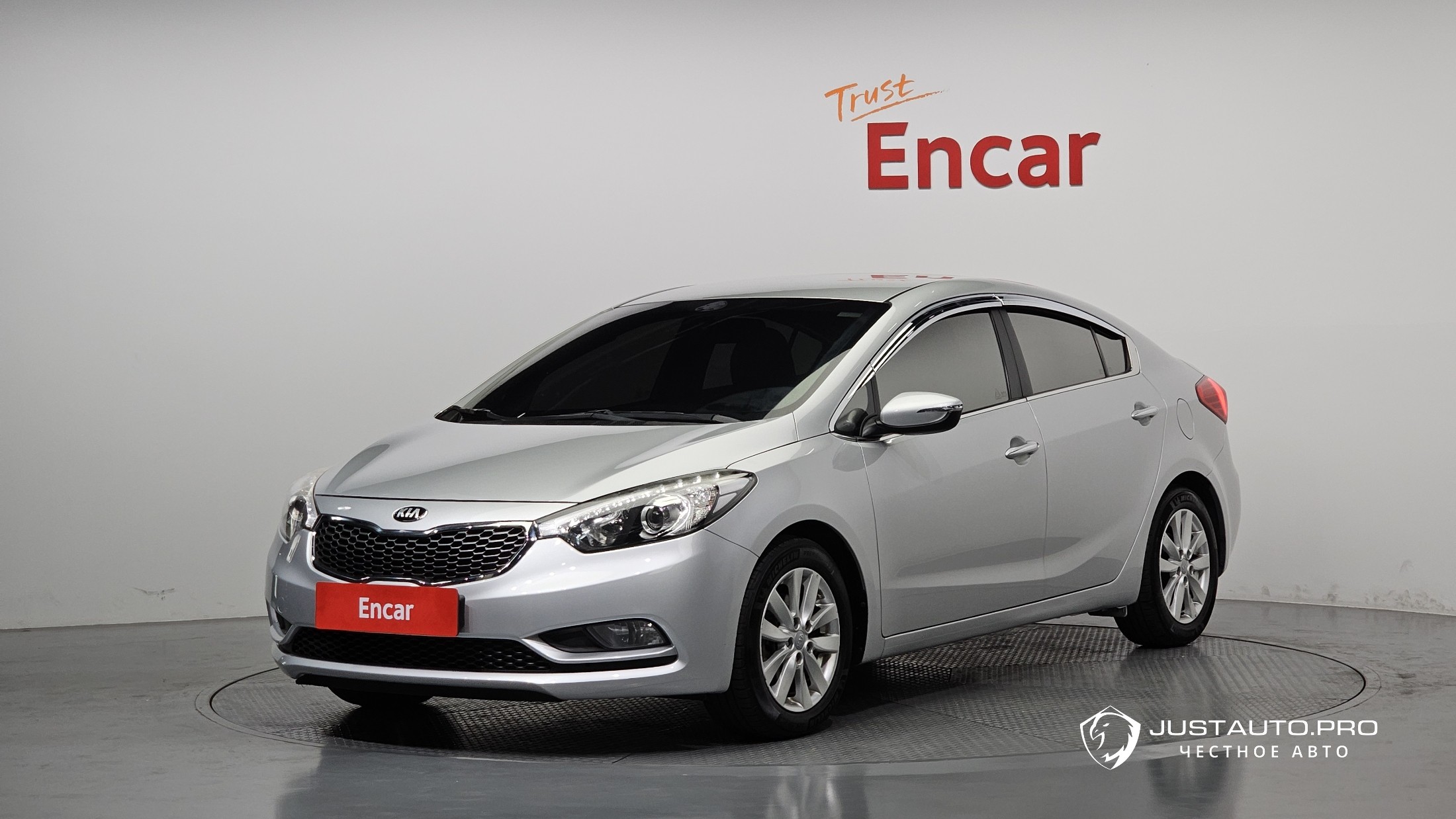 Автомобиль Kia K3