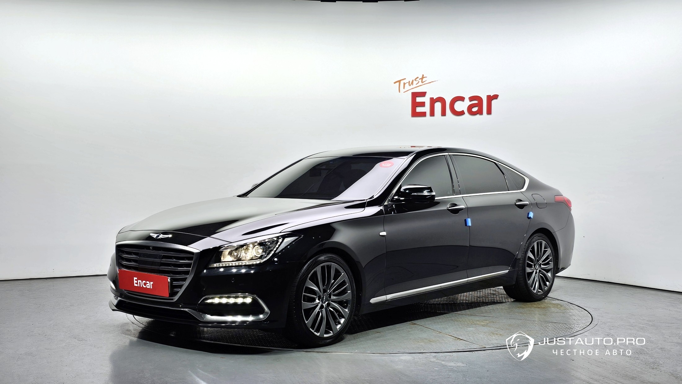Автомобиль Genesis G80