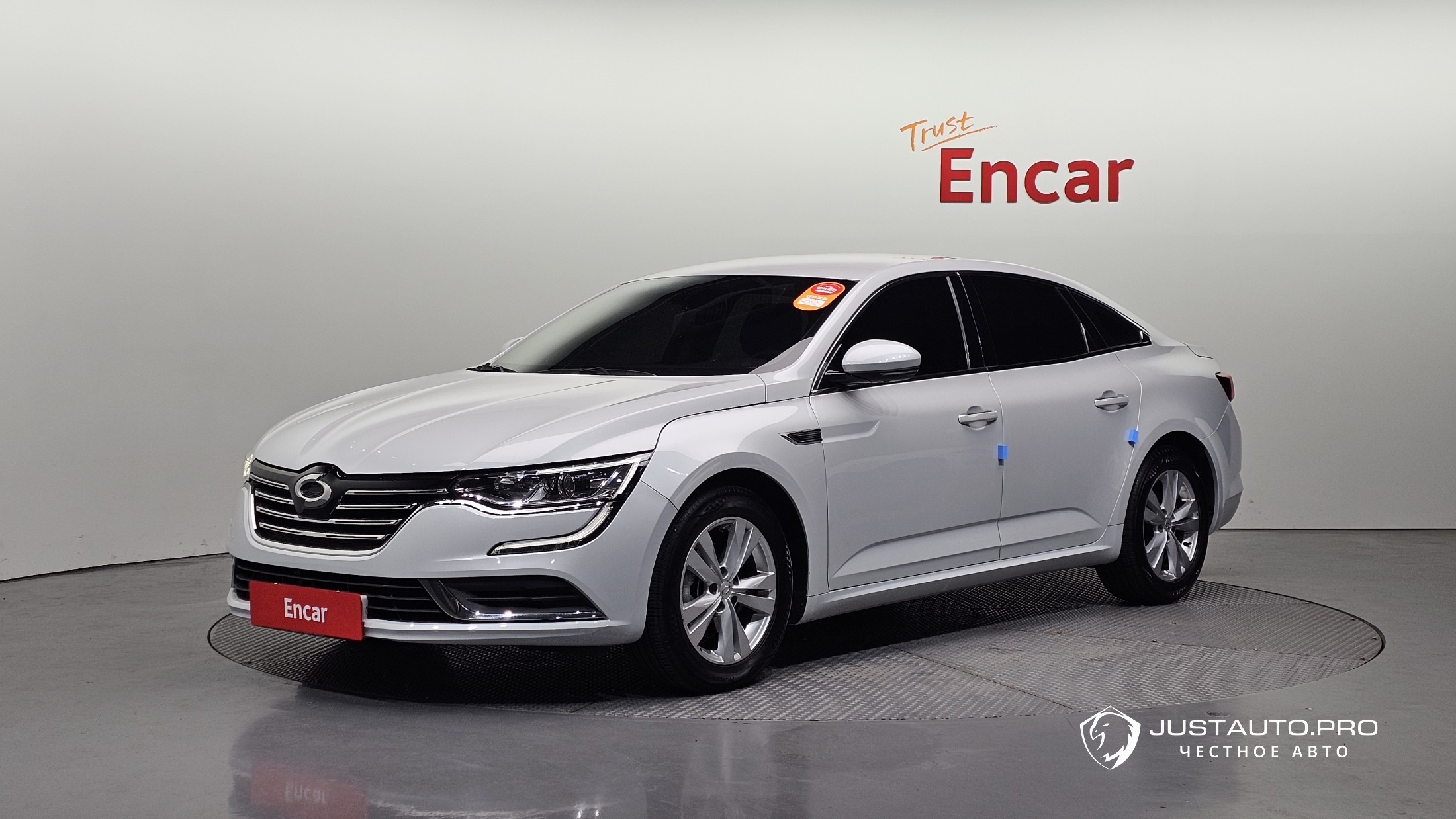 Автомобиль Renault-KoreaSamsung SM6