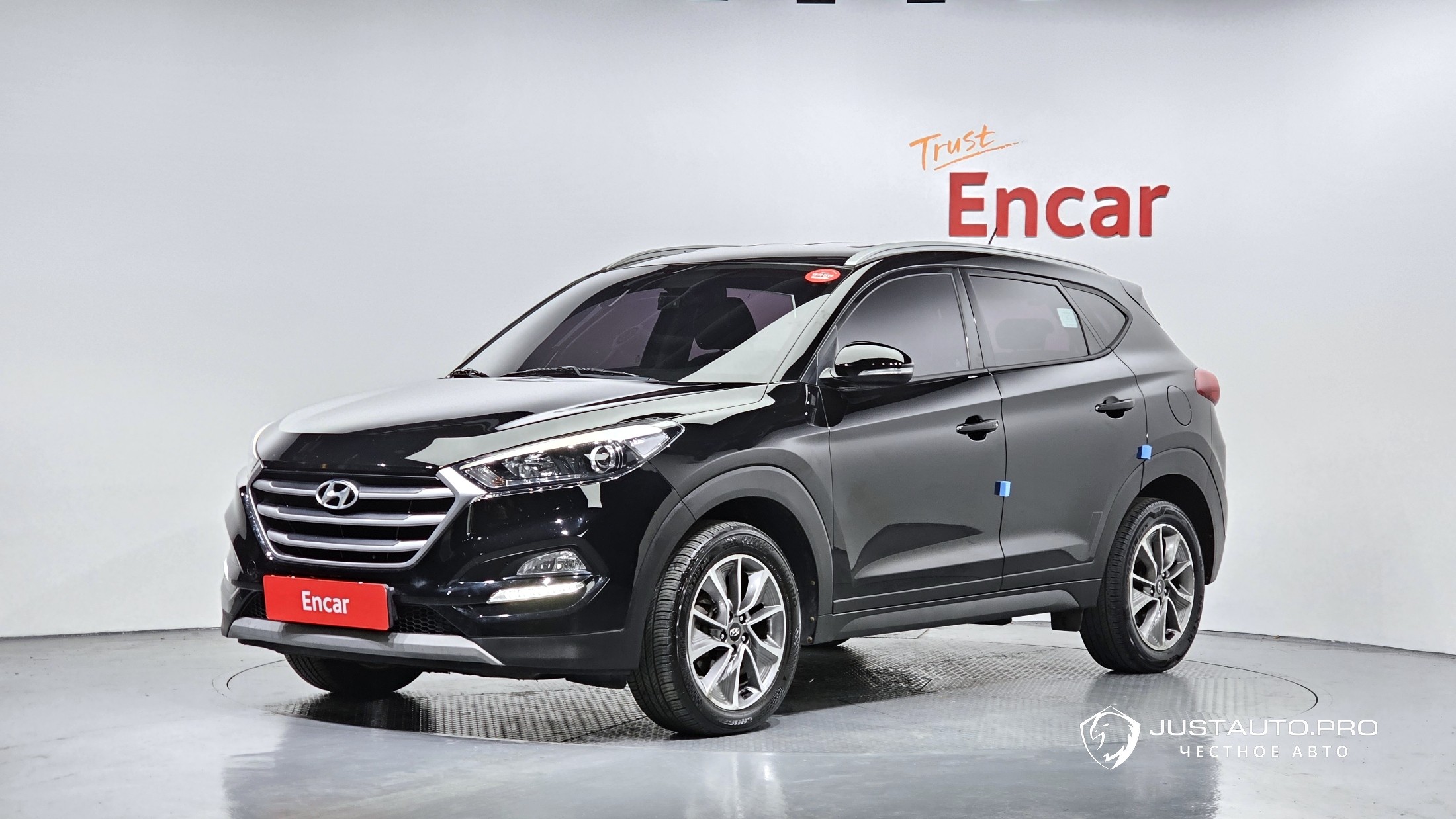 Автомобиль Hyundai Tucson
