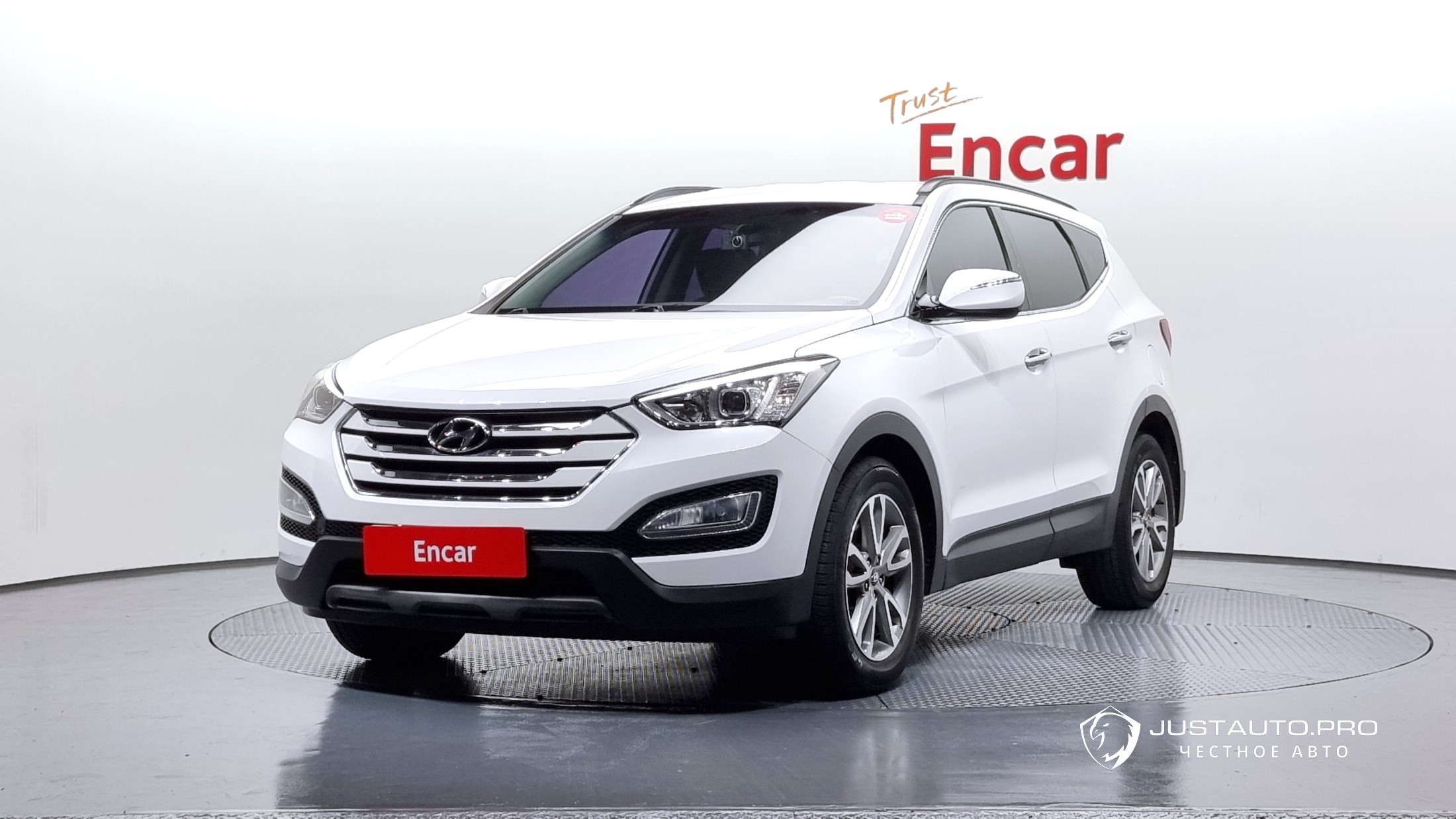 Автомобиль Hyundai Santafe