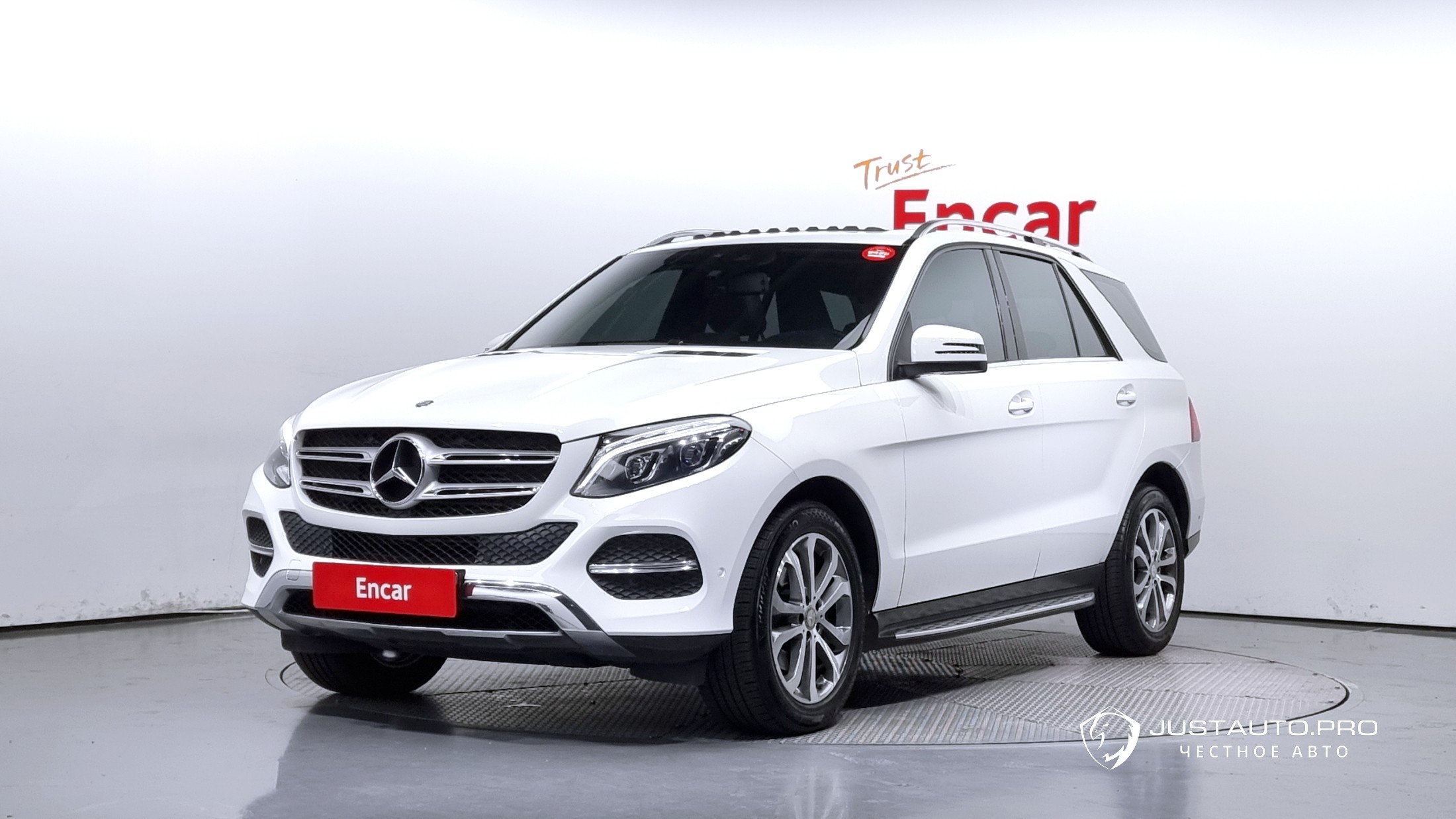 Автомобиль Mercedes-Benz GLE-Class