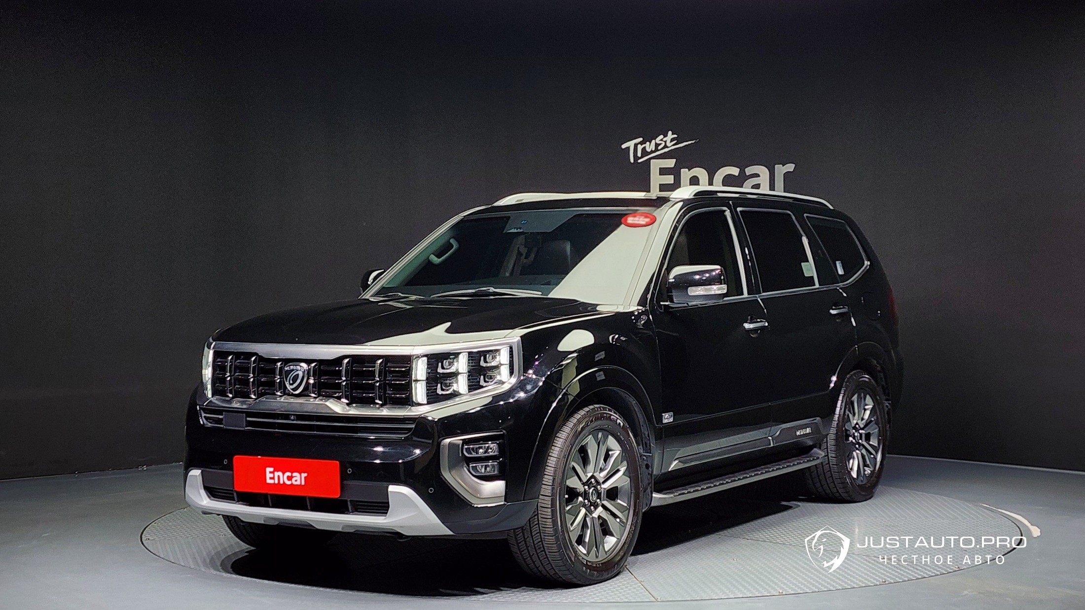 Автомобиль Kia Mohave