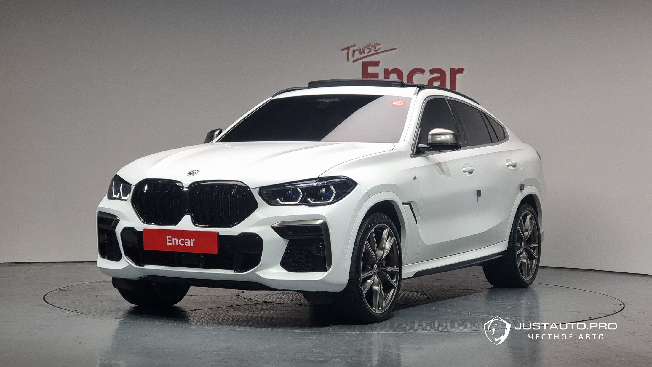 Автомобиль BMW X6