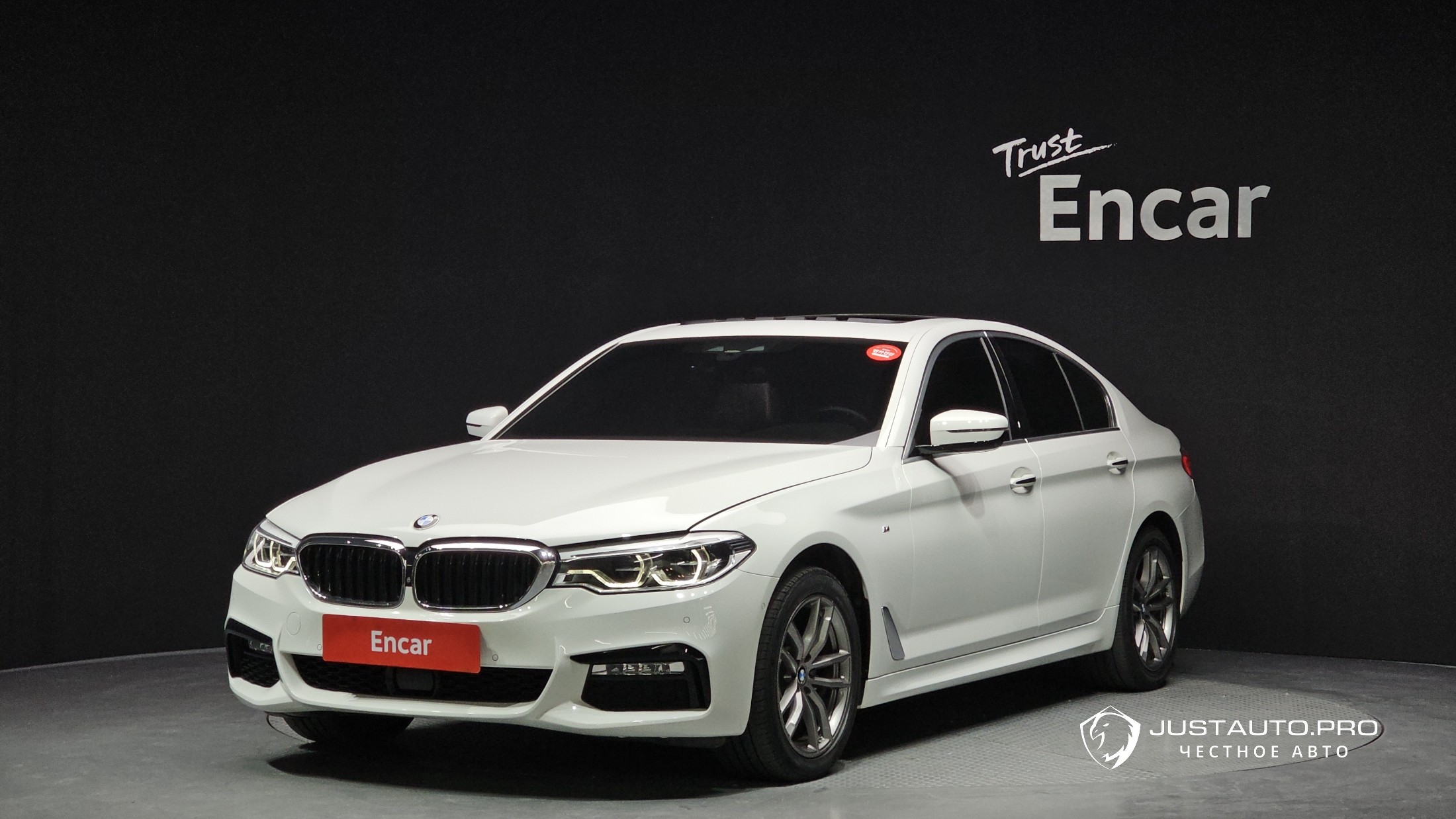 Автомобиль BMW 5-Series