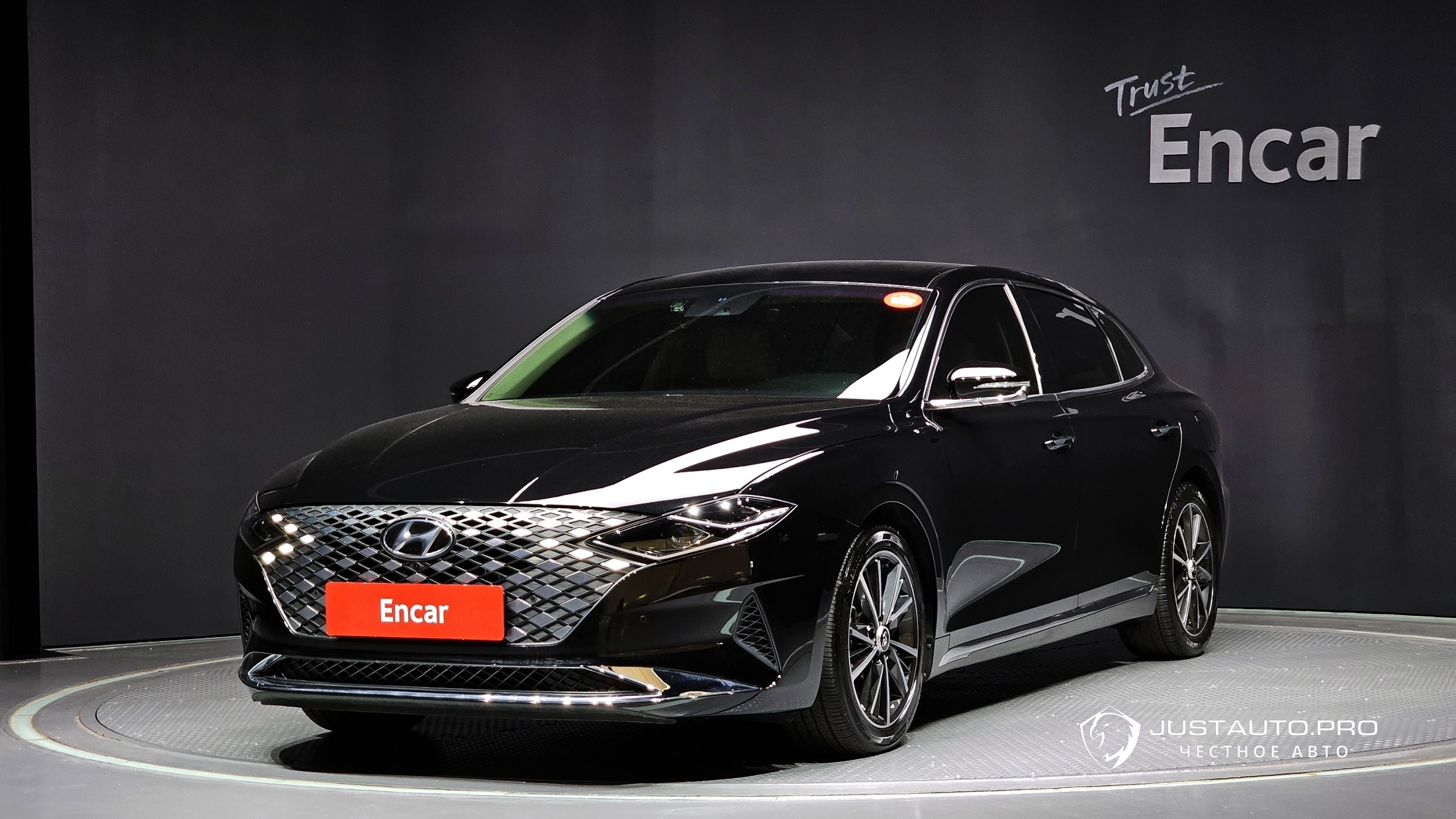 Автомобиль Hyundai Grandeur