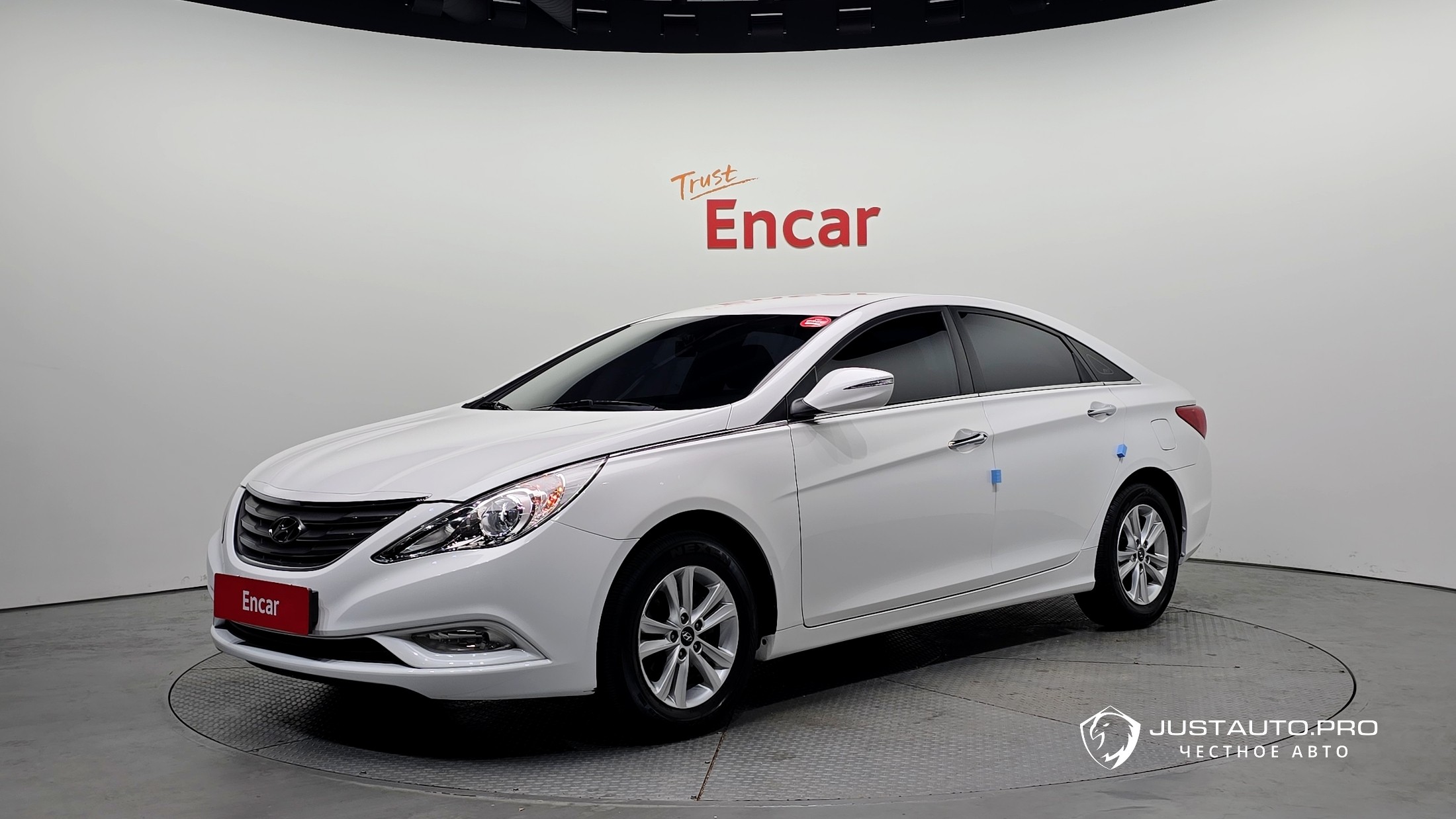 Автомобиль Hyundai Sonata