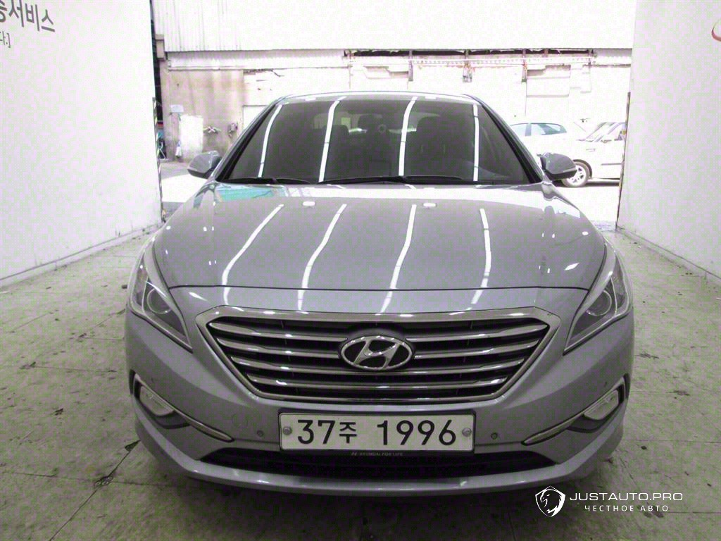 Автомобиль Hyundai Sonata