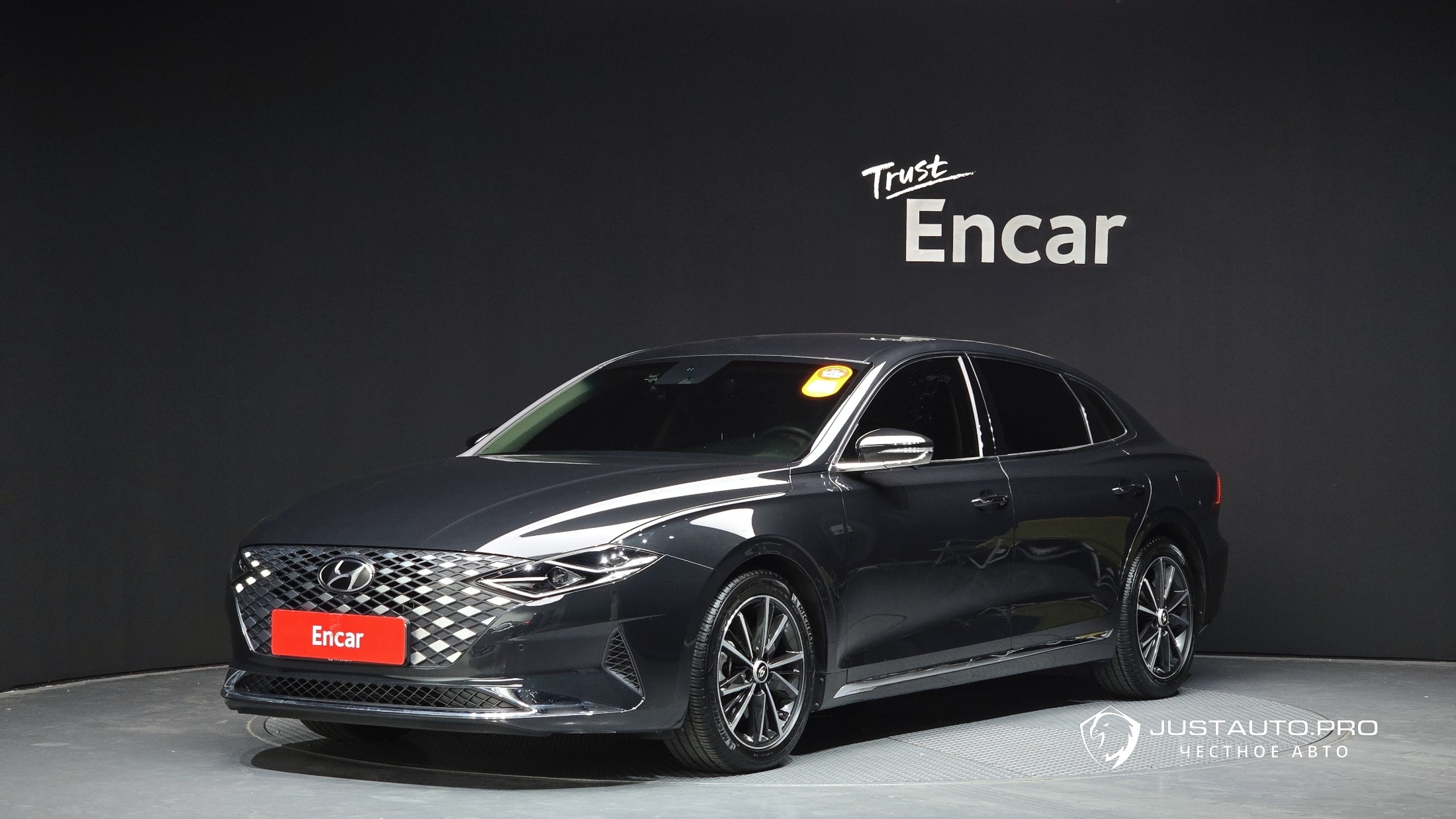 Автомобиль Hyundai Grandeur
