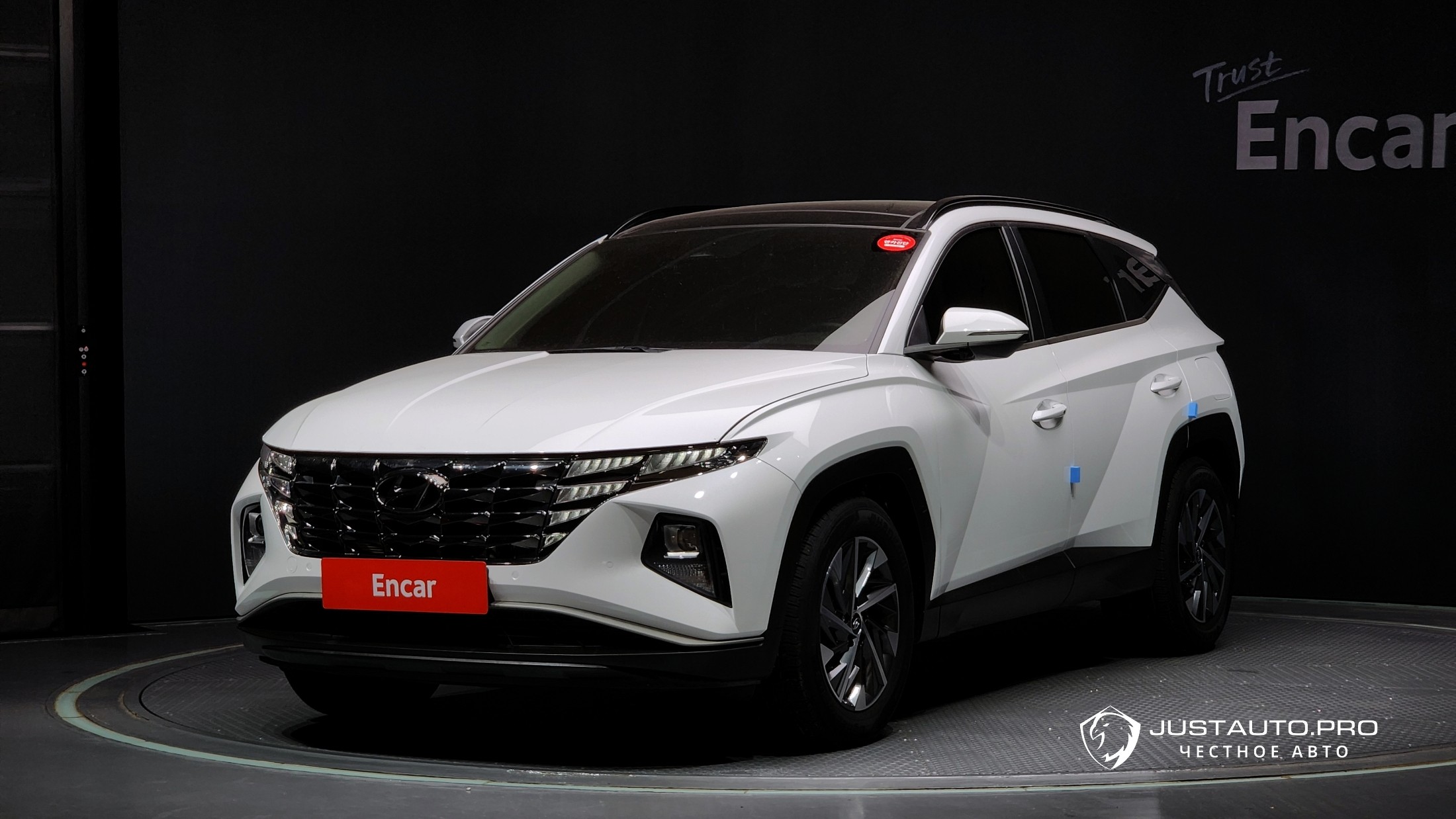 Автомобиль Hyundai Tucson