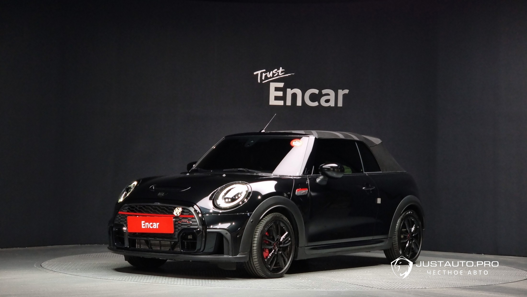 Автомобиль Mini Cooper Convertible