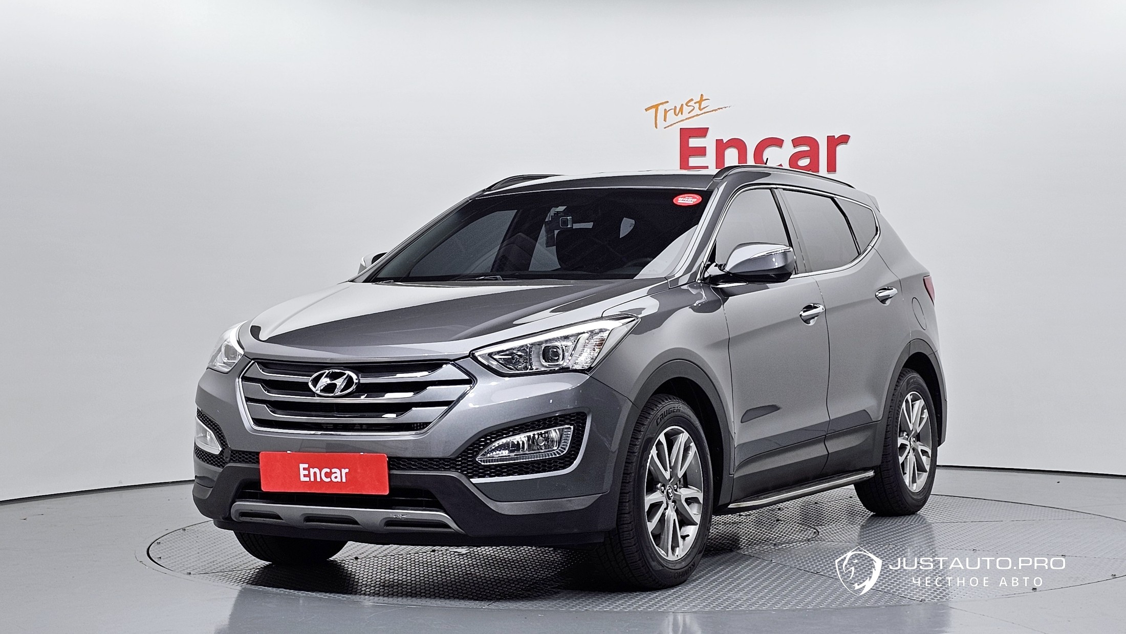 Автомобиль Hyundai Santafe