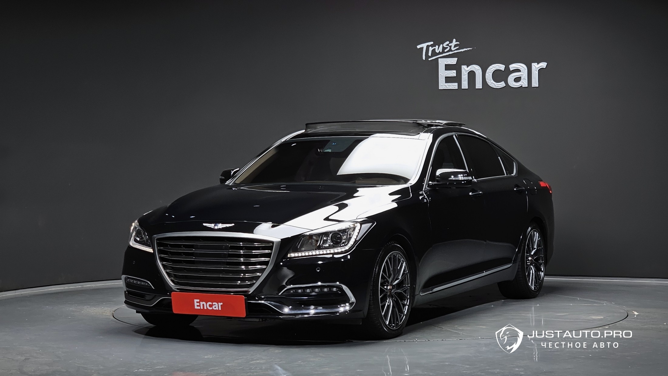 Автомобиль Hyundai Genesis