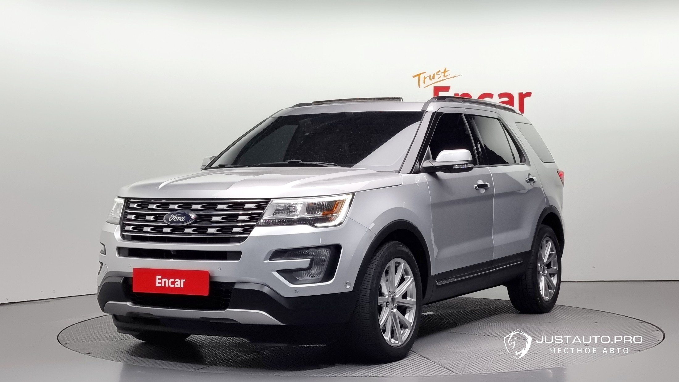 Автомобиль Ford Explorer