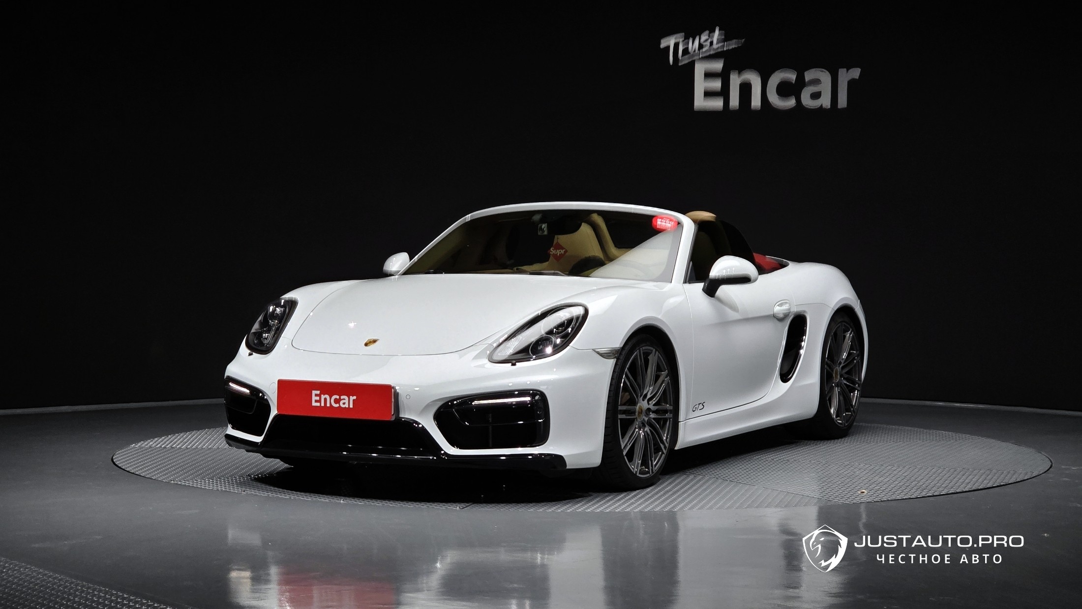 Автомобиль Porsche Boxster