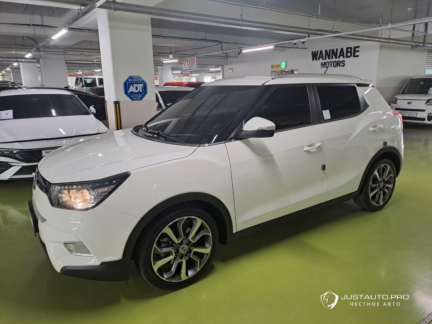 Автомобиль KG_Mobility_Ssangyong TIBOLI