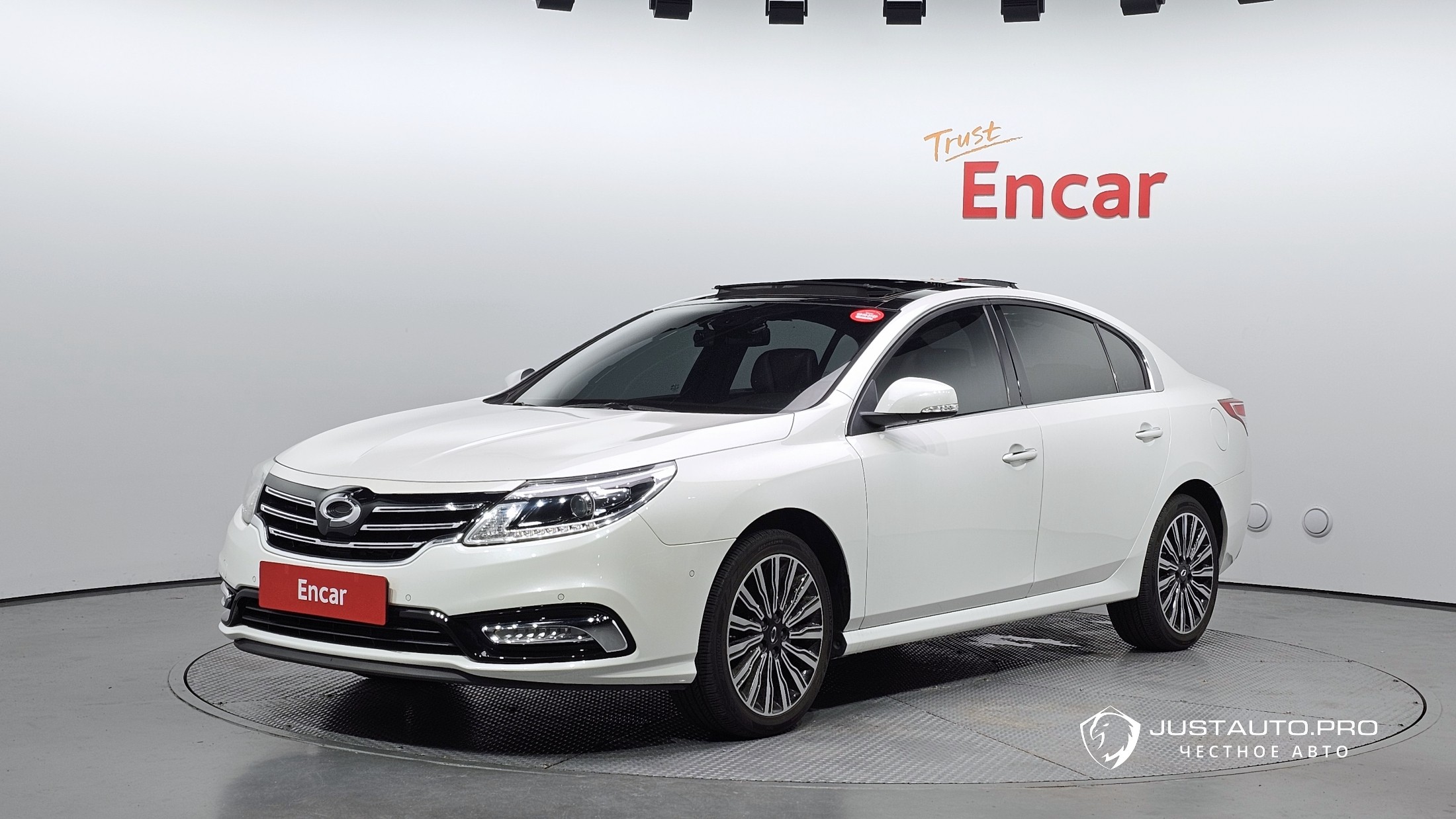 Автомобиль Renault-KoreaSamsung SM5 