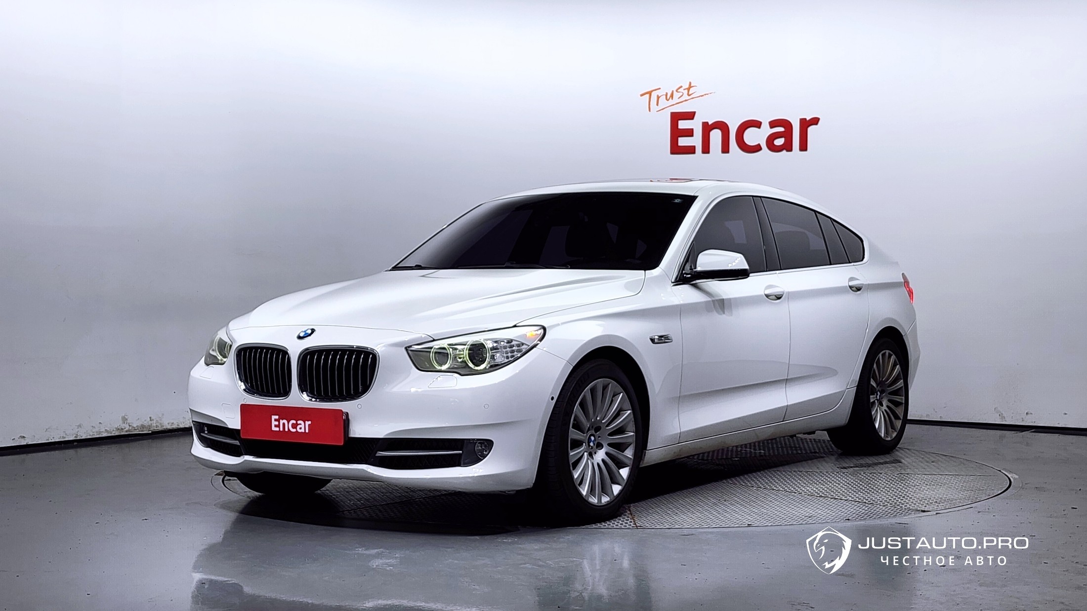 Автомобиль BMW Gran Turismo