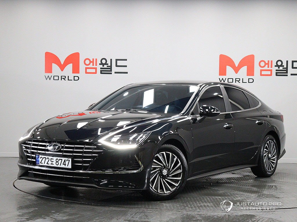 Автомобиль Hyundai Sonata