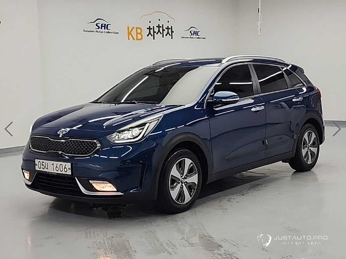 Автомобиль Kia Niro