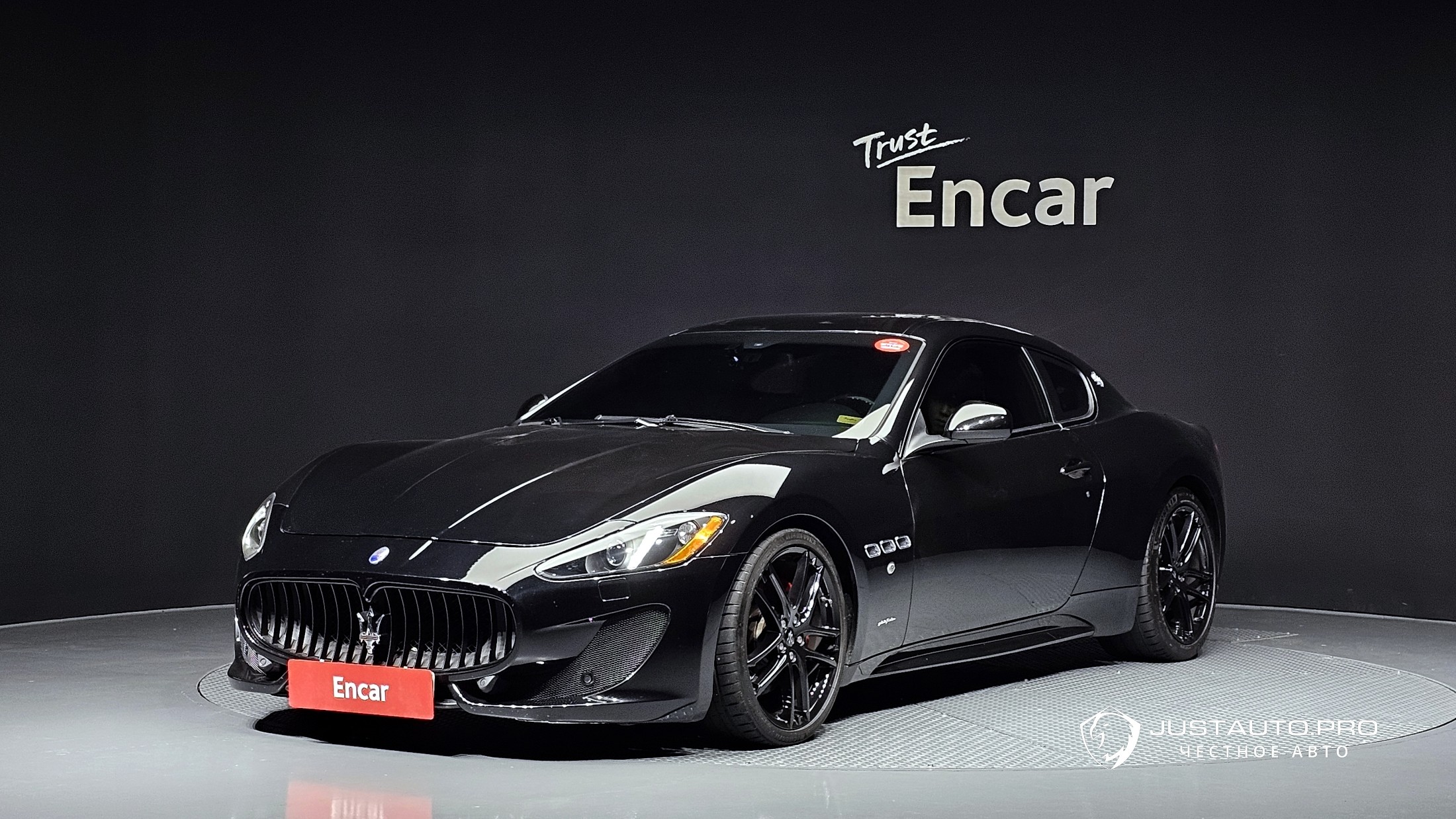 Автомобиль Maserati GranTurismo