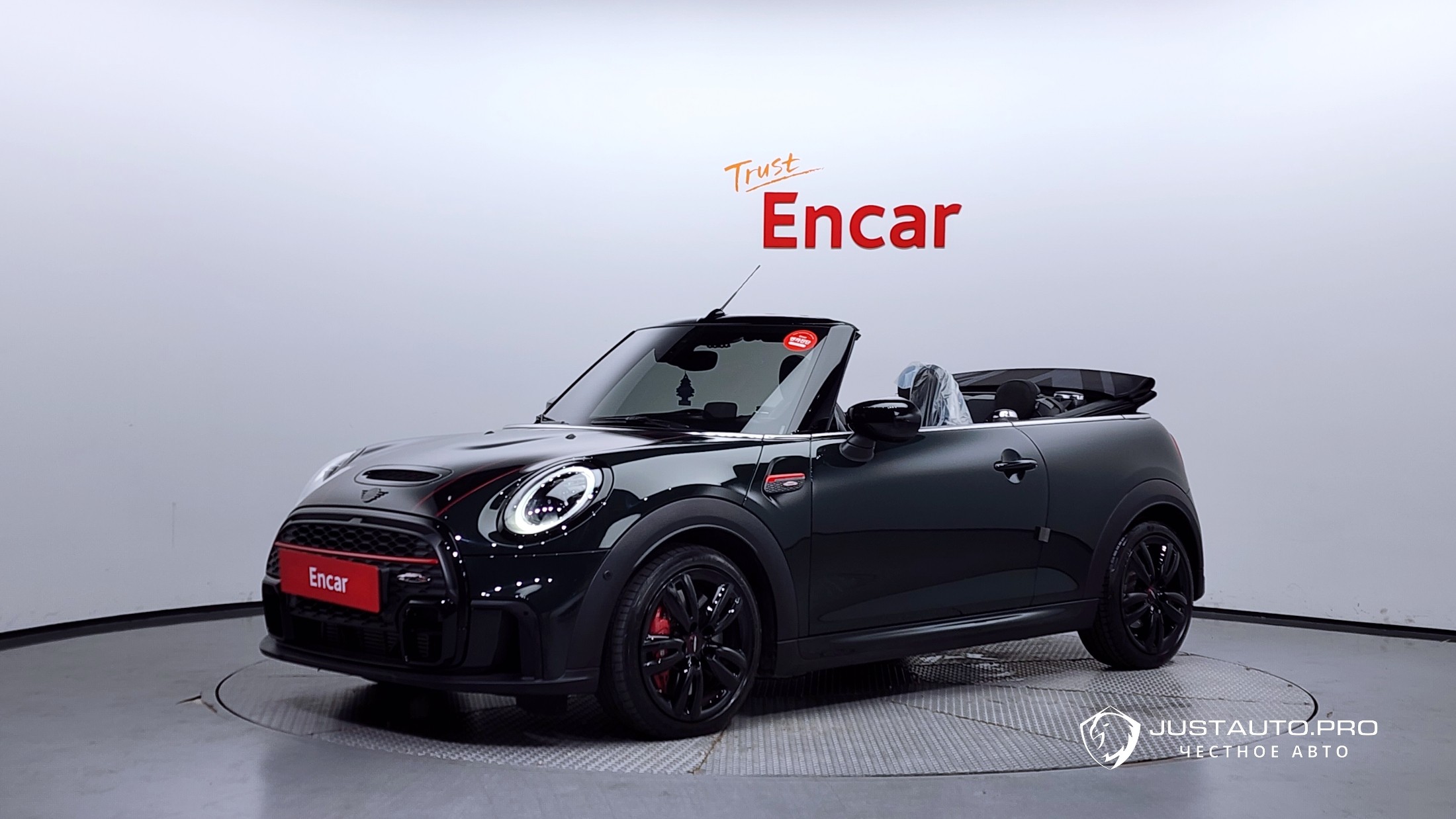 Автомобиль Mini Cooper Convertible
