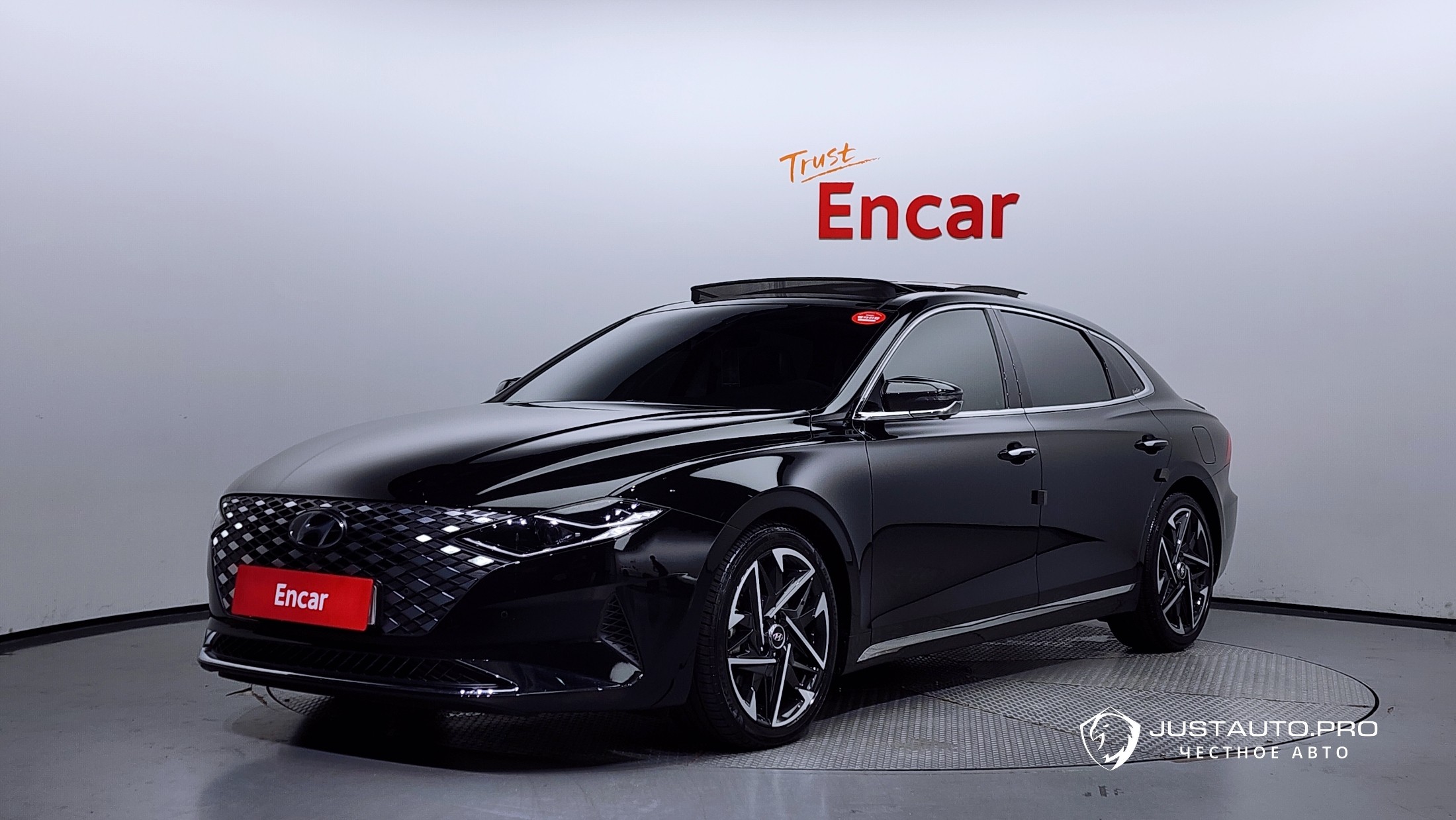 Автомобиль Hyundai Grandeur