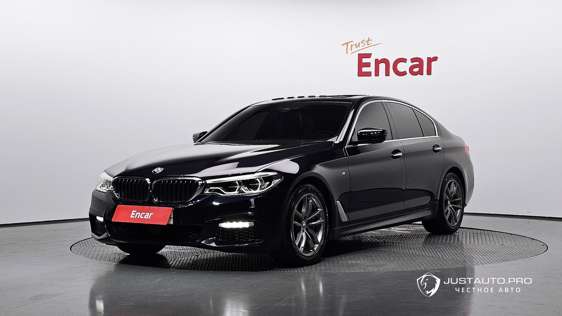 Автомобиль BMW 5-Series