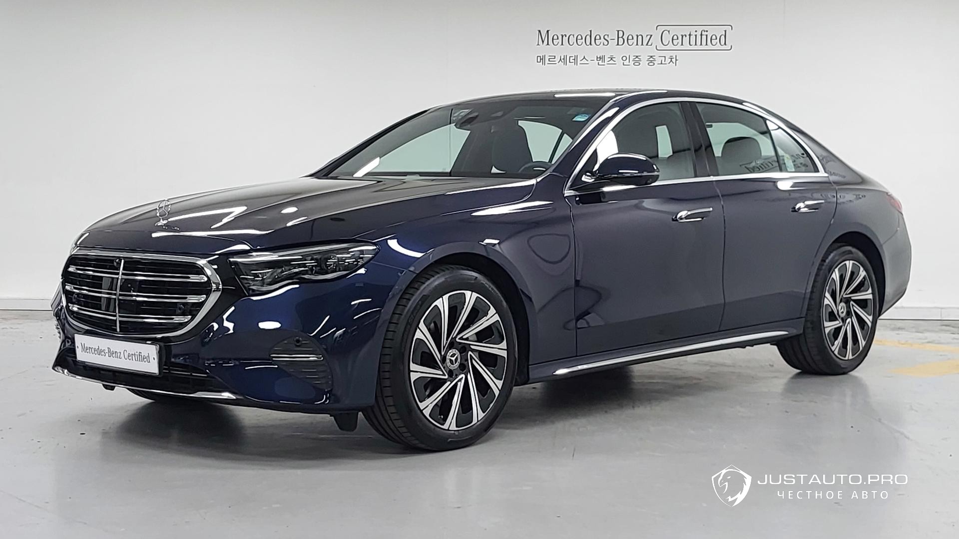 Автомобиль Mercedes-Benz E-Class