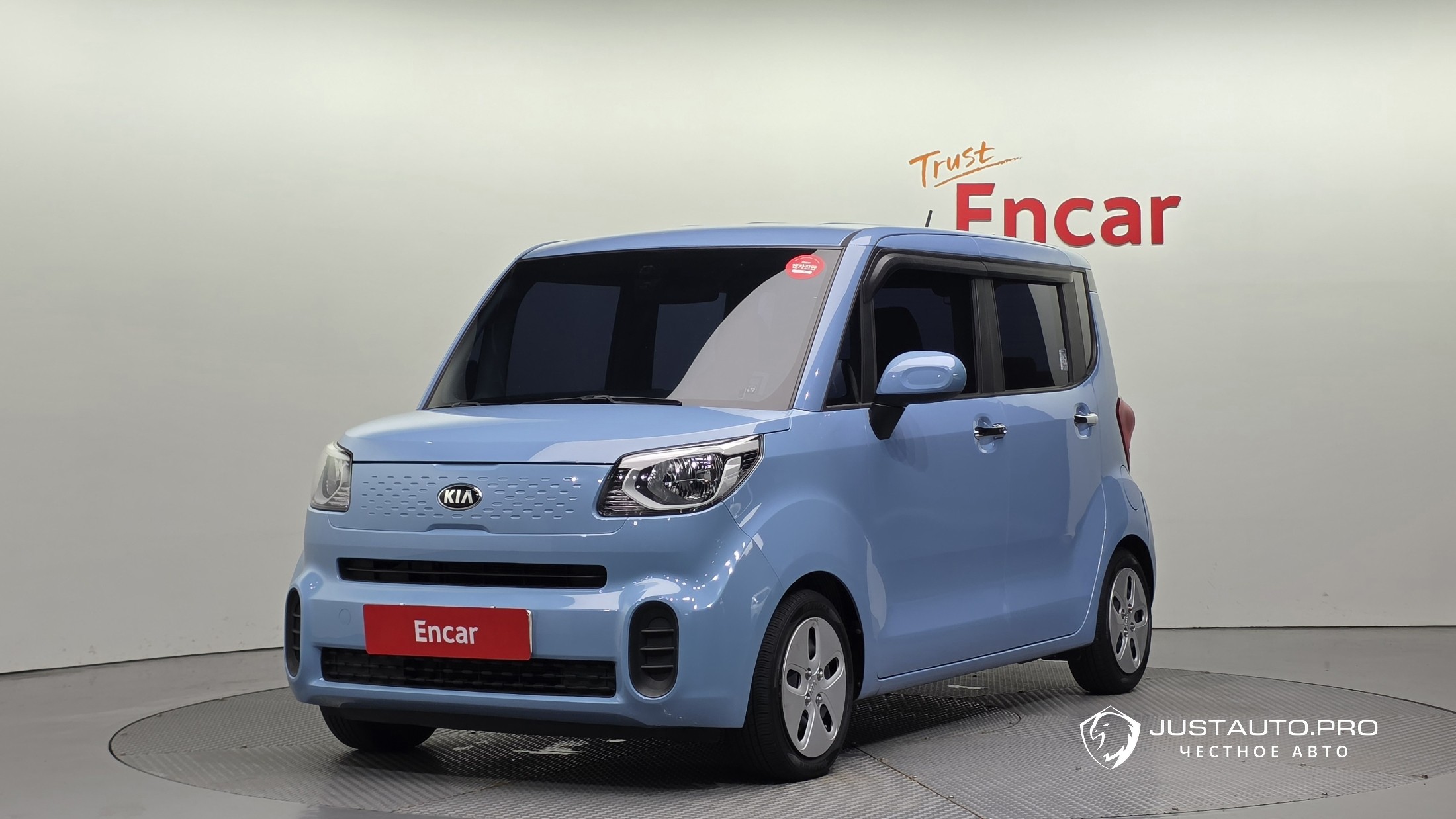 Автомобиль Kia RAY