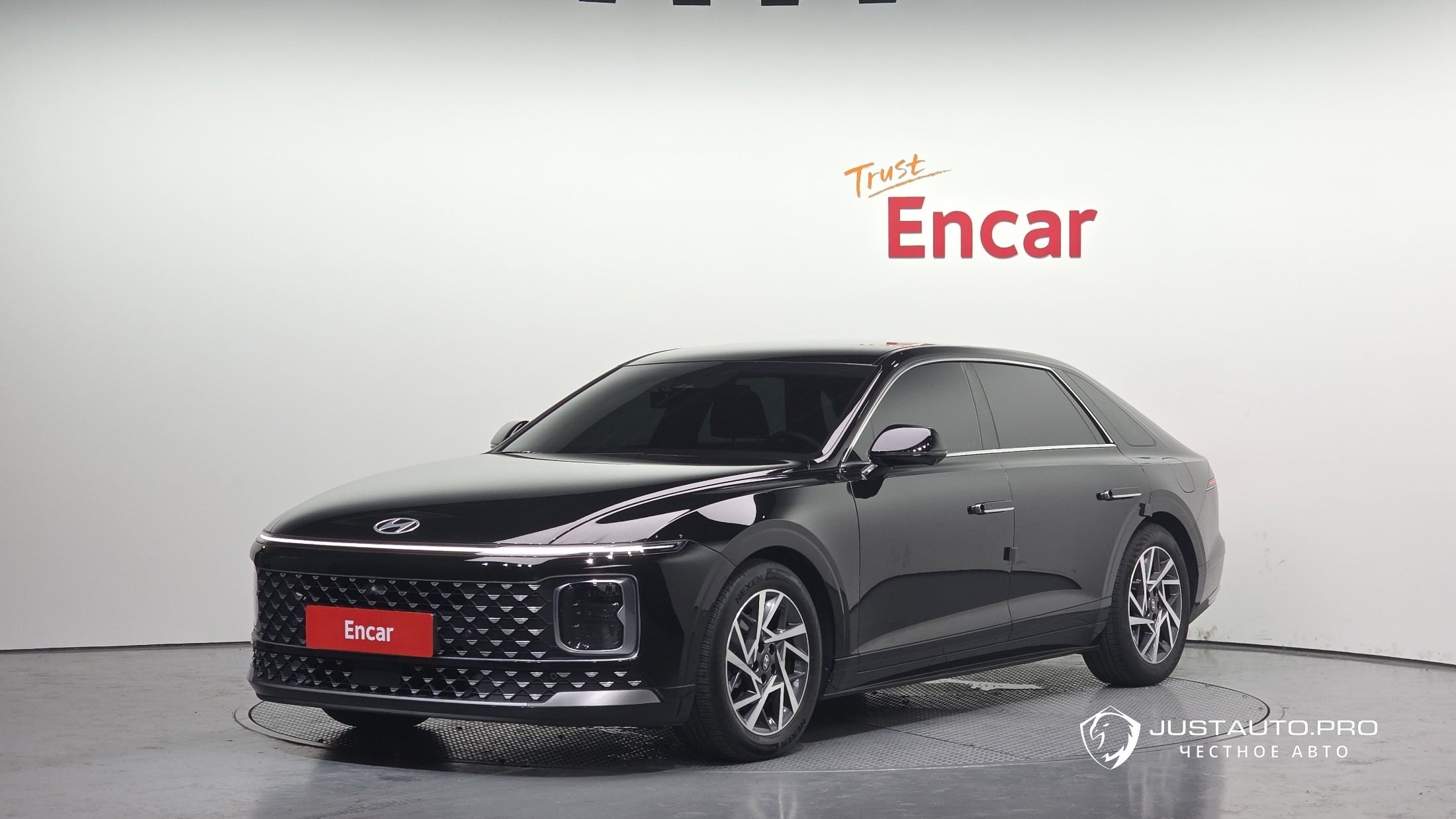 Автомобиль Hyundai Grandeur