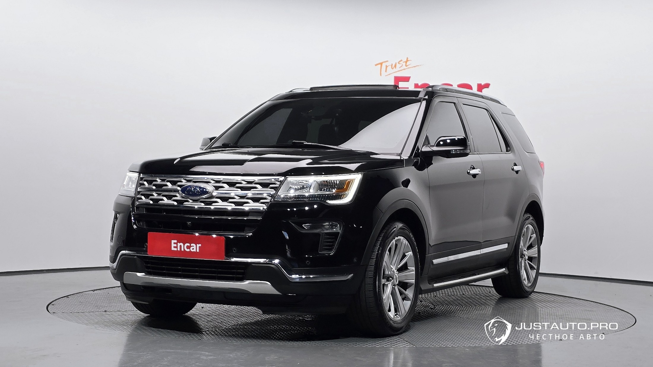 Автомобиль Ford Explorer