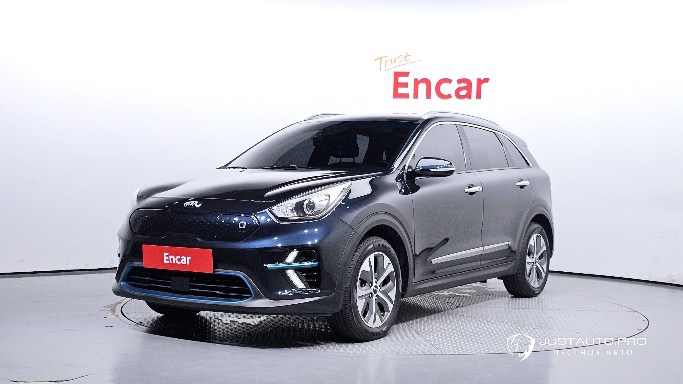 Автомобиль Kia Niro