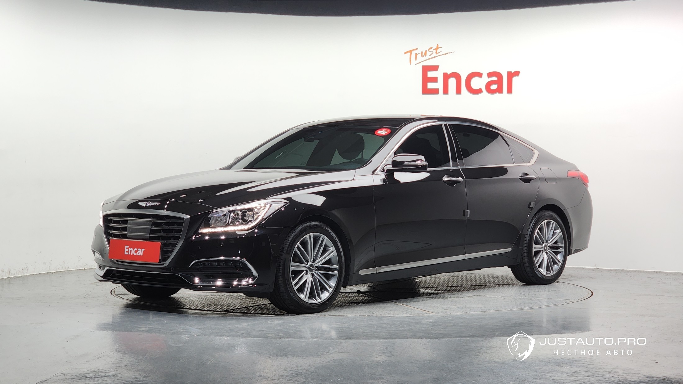 Автомобиль Genesis G80