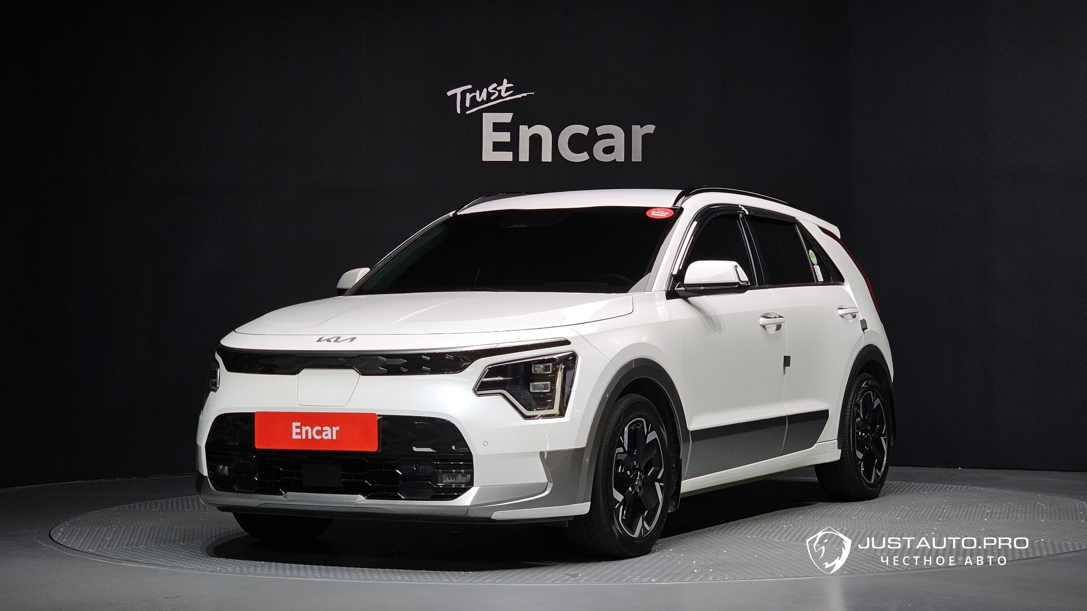 Автомобиль Kia Niro