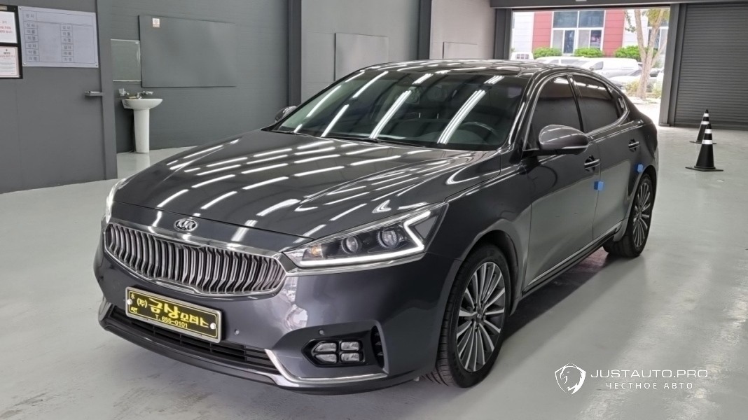 Автомобиль Kia K7